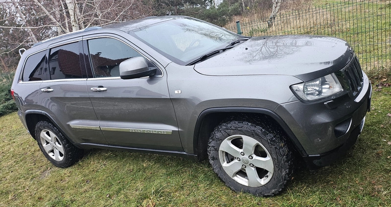 Jeep Grand Cherokee cena 59900 przebieg: 171000, rok produkcji 2012 z Opole małe 232